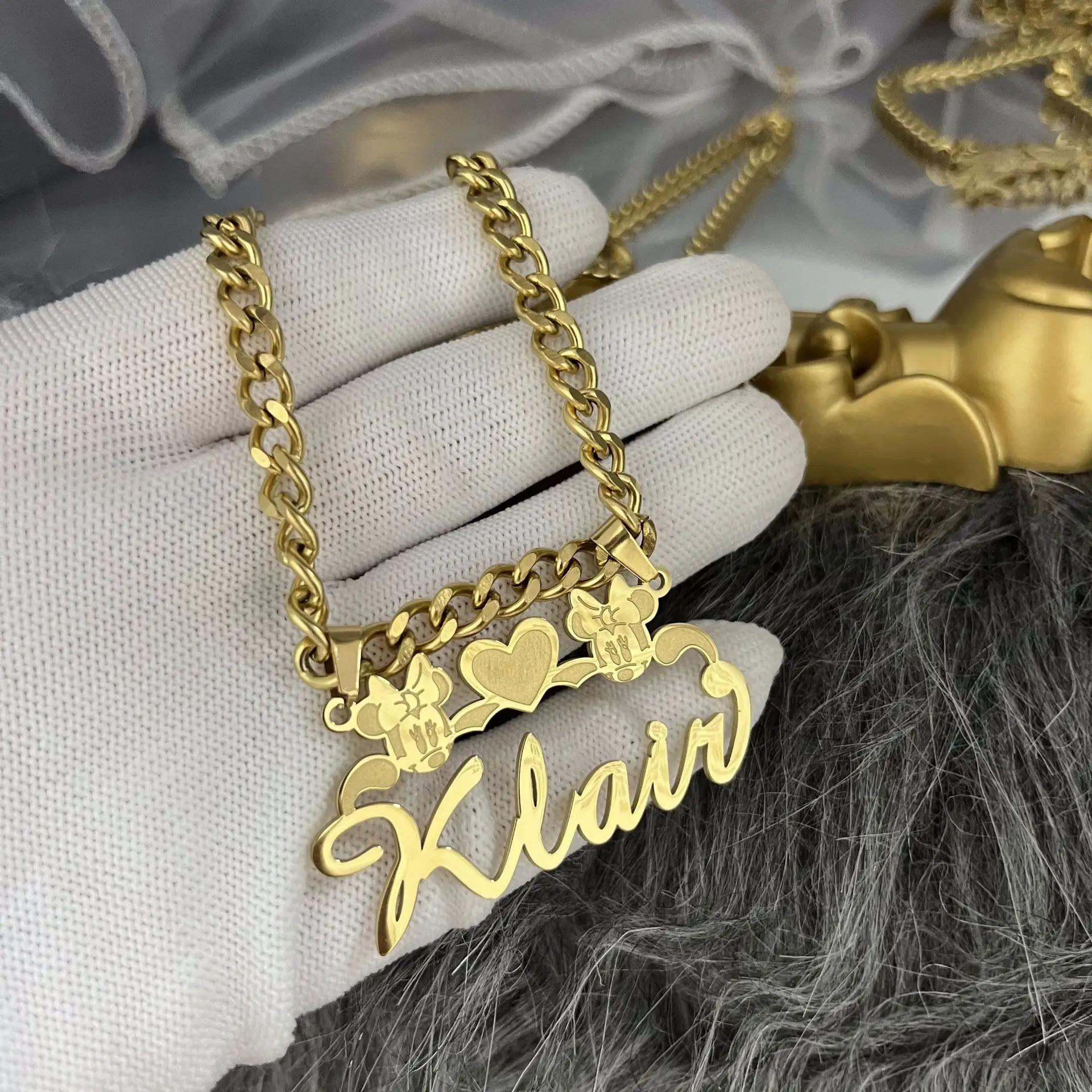 Ожерелье с Микки и Минни на заказ кубинская цепочка кубинской подвеской