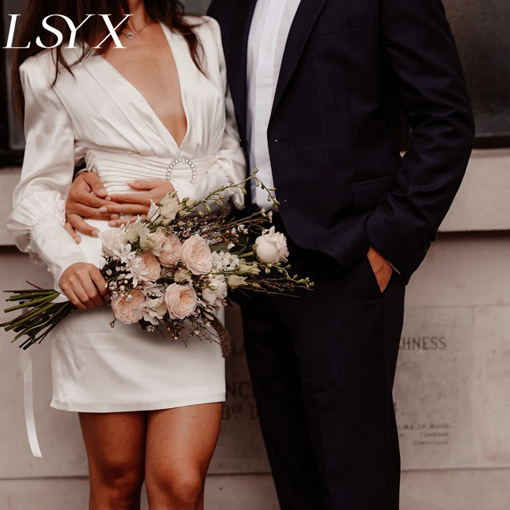 Рисунок 3 - Женское платье с открытыми плечами LSYX