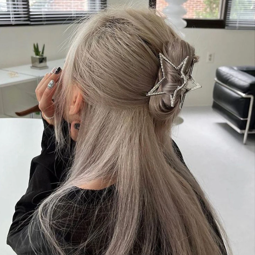 

Y2k Aesthetic Hollow Star Pentagram Hair Claws for Women Sweet Romantic Trend Hair Clip Japanese Harajuku Hair Accessories