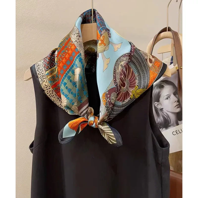 Элегантный бархатный квадратный шарф с перламутровыми блестками женский