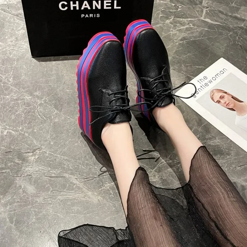 Женские мокасины на плоской подошве туфли-лоферы платформе со шнуровкой большой