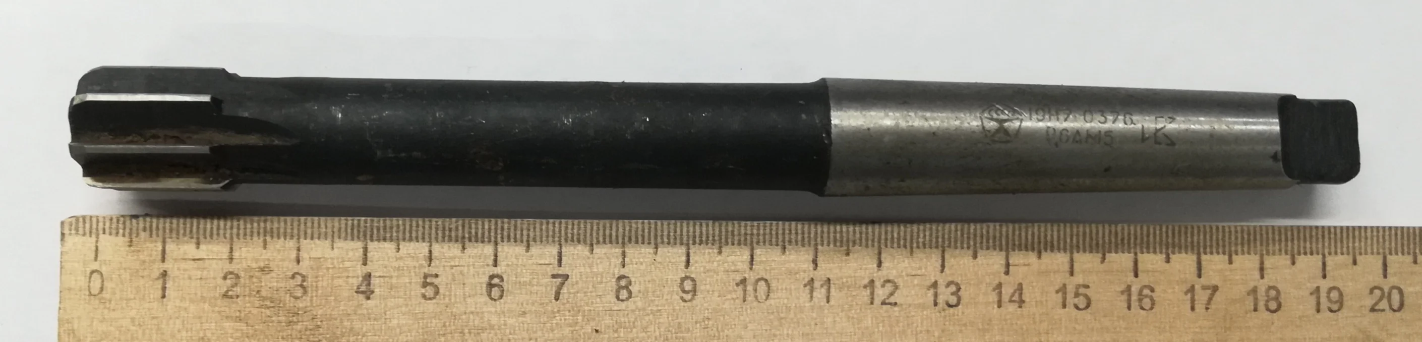 Развертка d 19 Н7 к/х машинная Р6АМ5