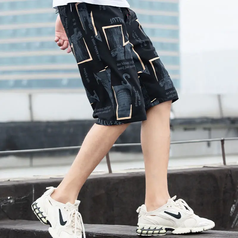 

Shorts Men's Summer New Loose Cool Trendy Capris Summer Middle Pants Men's Beach Shorts