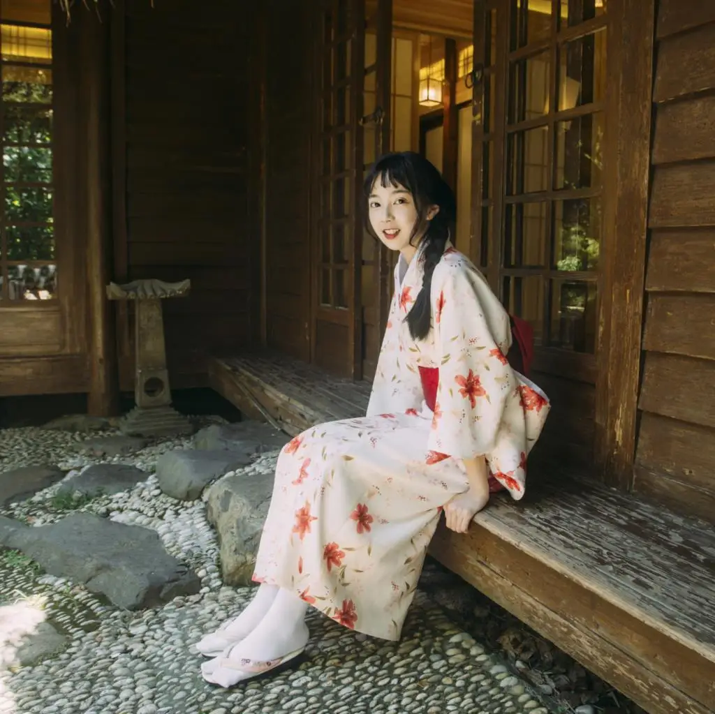

Японское кимоно женское традиционное модифицированное, юката, халат в японском стиле для фотосъемки, традиционная гейша