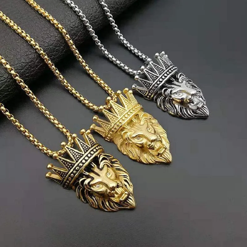 

Titanium steel gold diamond-encrusted Crown Lion Head pendant necklace