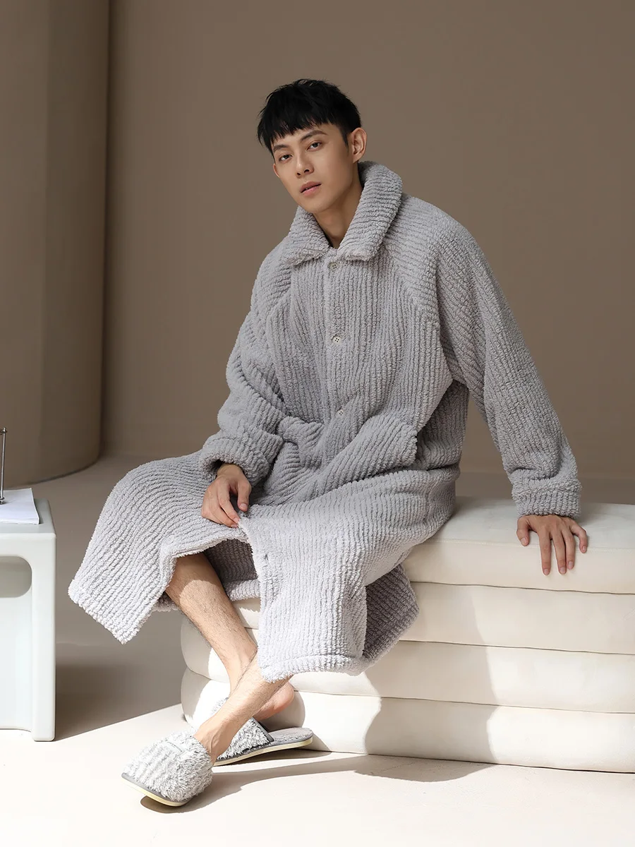 [Утолщенная флисовая подкладка] ночная рубашка мужская осенне-зимняя теплая