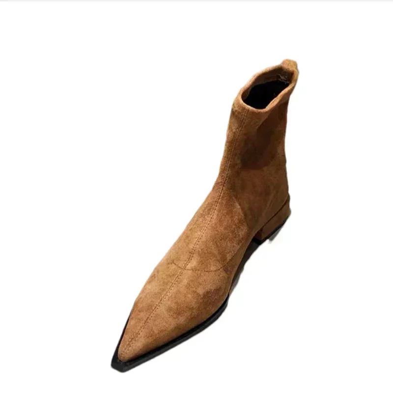 Женские замшевые ботильоны на каблуке модные пикантные туфли с острым носком