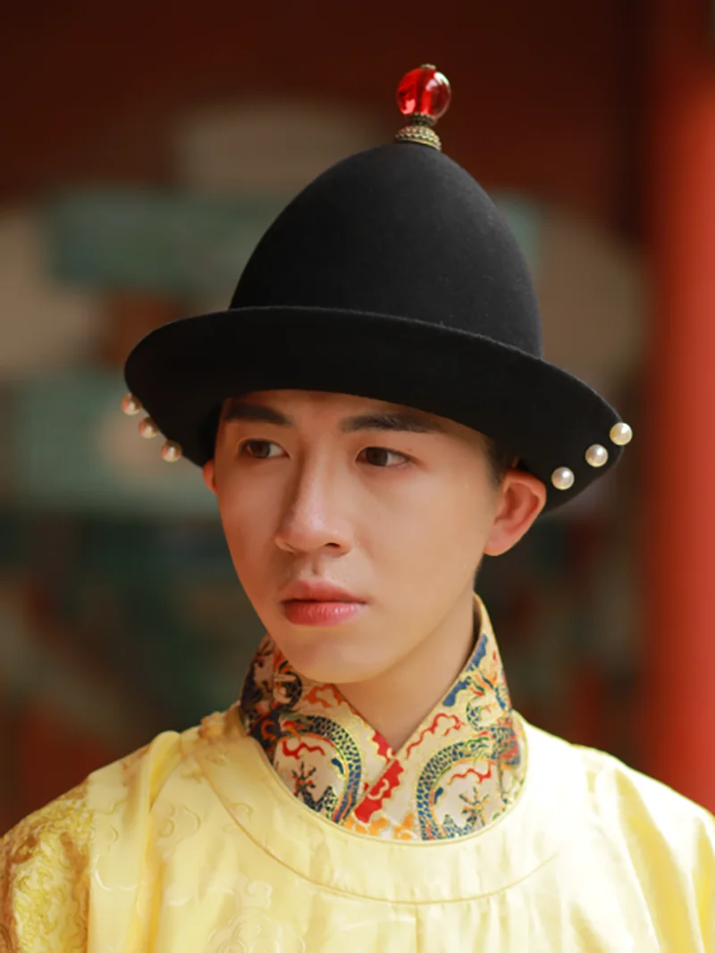 

Chinese Ancient Hanfu Hat For Men Emperor Straight-Brimmed Hat Headdress Male King Cosplay Handmade Pearls Hanfu Hats For Men