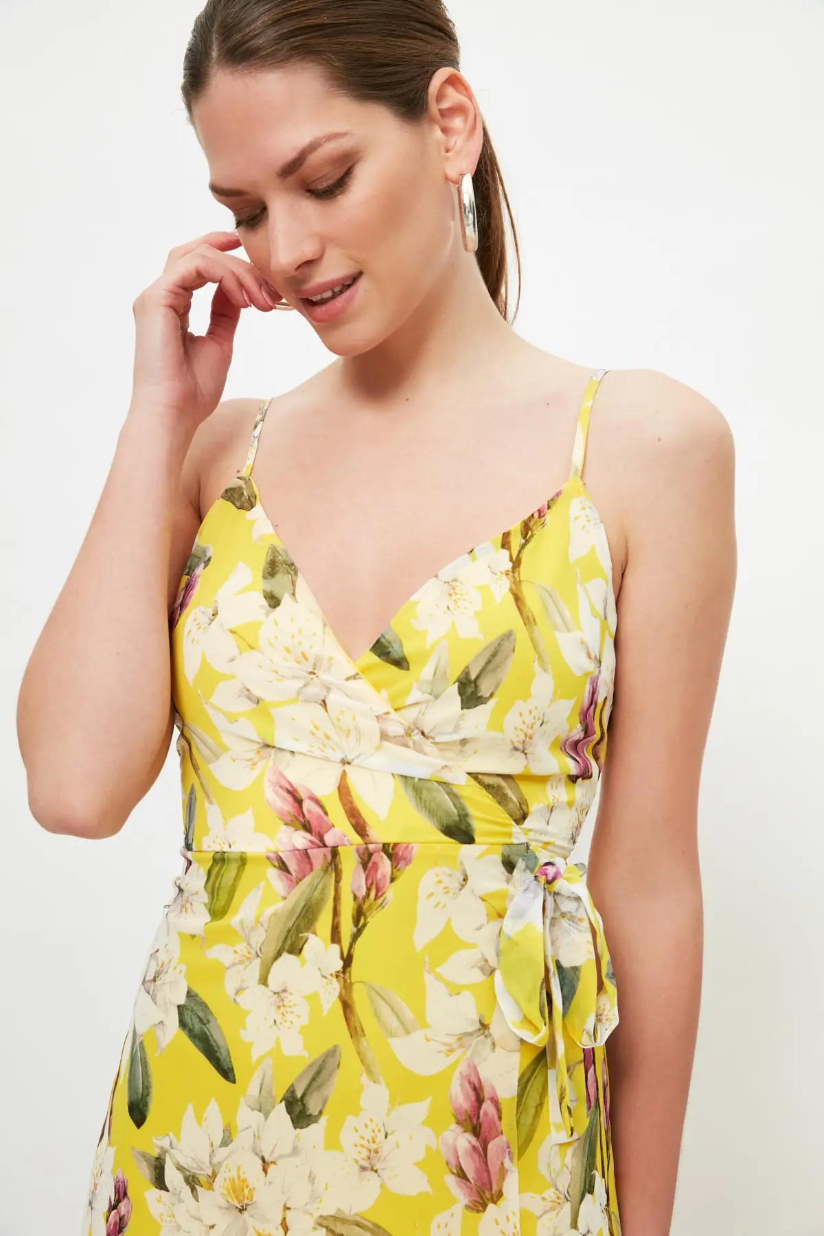 Trendyol Yellow Flower Print Dress TWOSS19EL0107 | Женская одежда