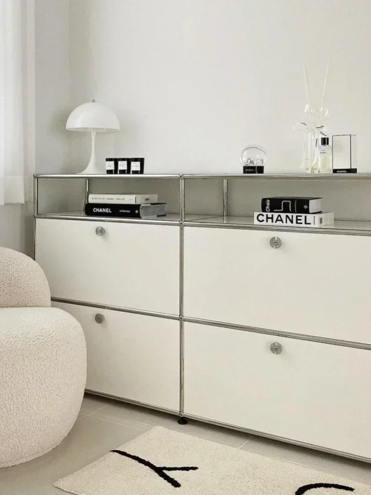 Комбинированный многофункциональный простой декоративный сервант из