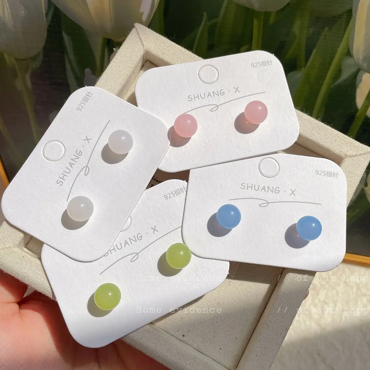 Летние милые серьги-гвоздики KADRUFI 10 мм с шариками карамельных цветов для женщин