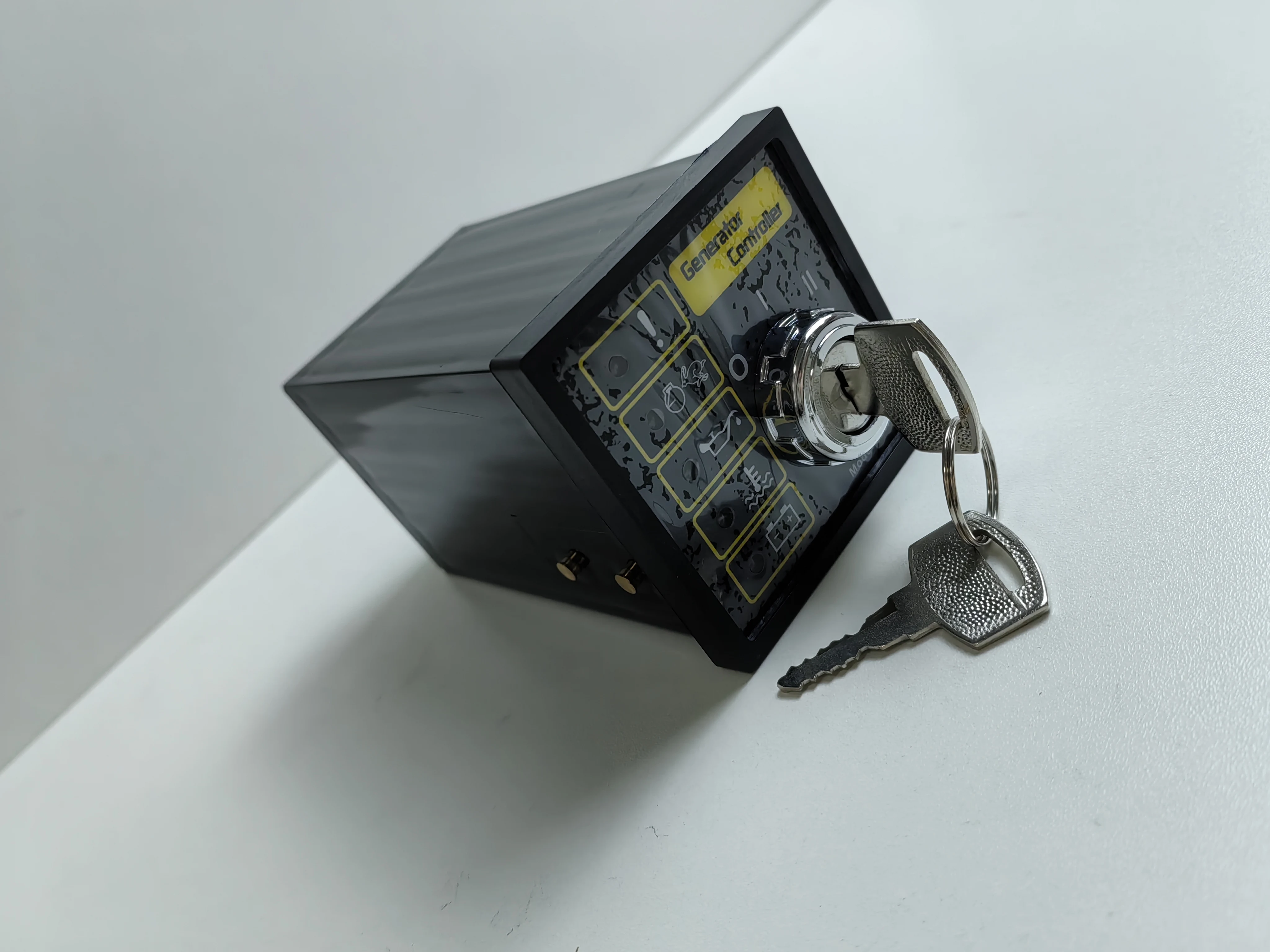 Контроллер генератора DSE501K с ручным ключом запуска DSE 501K для модуля управления