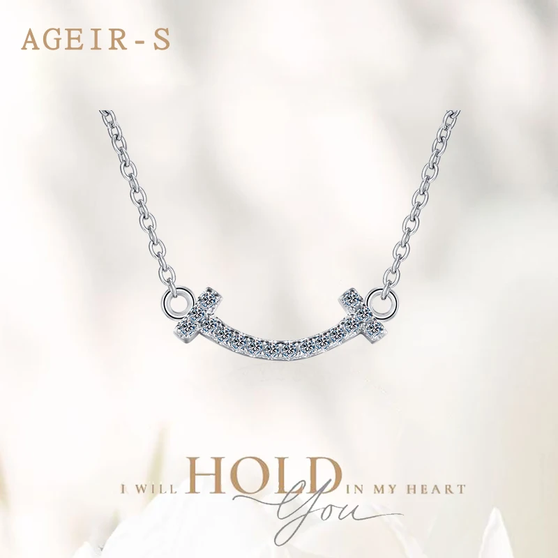 

AGEIR-S White Gold S925 Silver 9.6 Cent Glitter Moissanite Couple Smiling face Full drill Necklace Valentines Luxury Gift Z227
