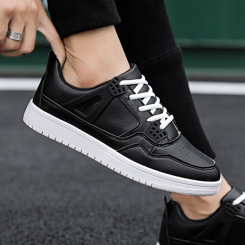 

2022 New Men's Shoes Fashion Trend All-match Sports Shoes Men's Comfortable Non-slip Walking Shoes British Style Casual Shoes