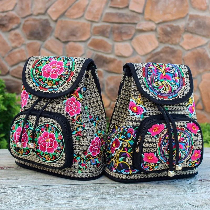 China Yunnan Ethnic Embroidery Backpack Retro Floral Embroidered Ladies Rucksack Embroidered Backpack