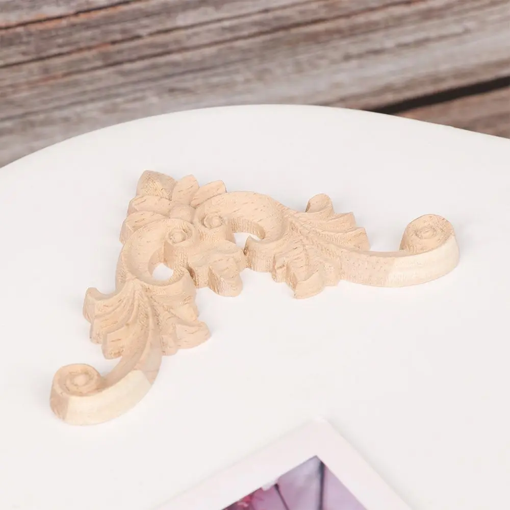 Декоративные деревянные фигурки в ассортименте