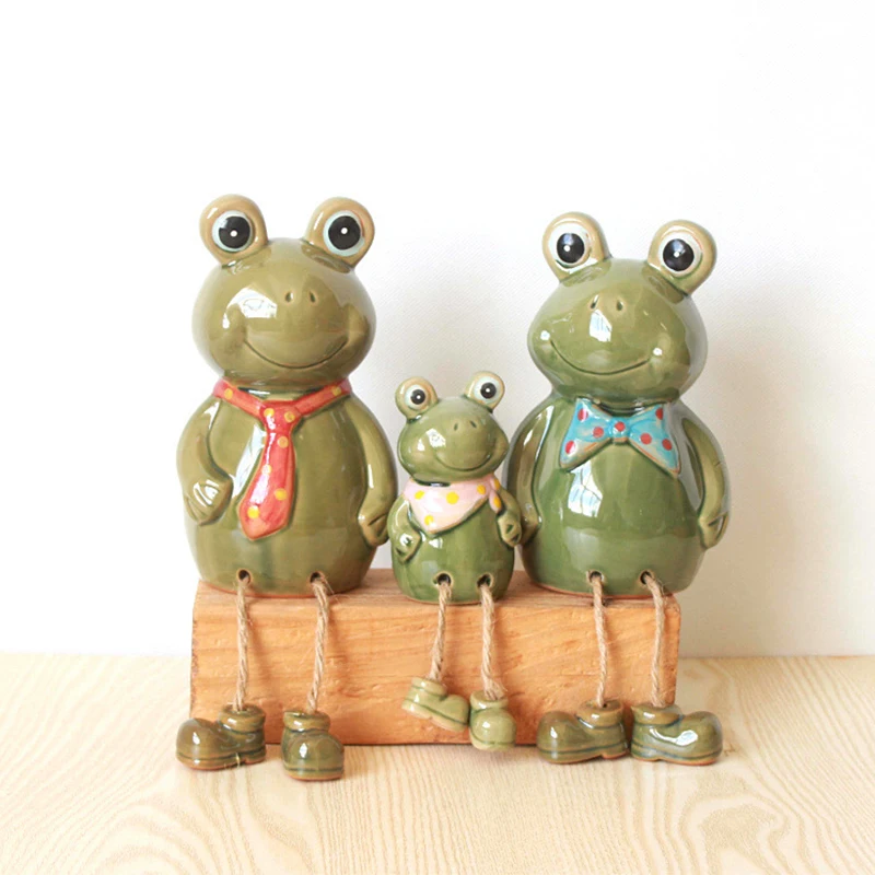 

Creative Cute Pastoral Hanging Feet Frog Decoration Home Living Room Desktop Wine Cabinet Glazed Ceramic Craft Decoration
