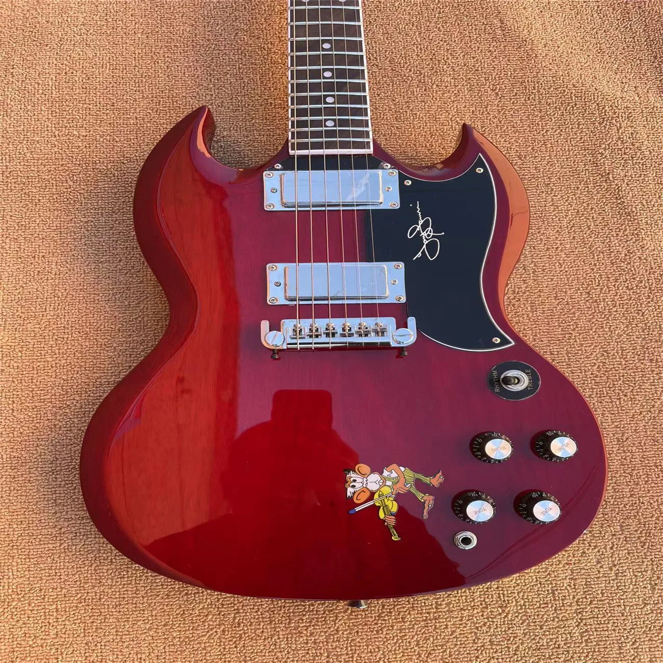 

High quality electric guitar g400 cherry red mahogany fingerboard, can be customized, free transportation