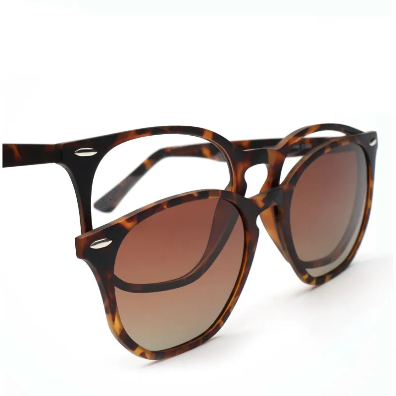 

2021 Vintage Anti Blue Light Glasses Frames Polarized Sunglasses Female Magnetic Clip Fashion Computer Eyeglasses
