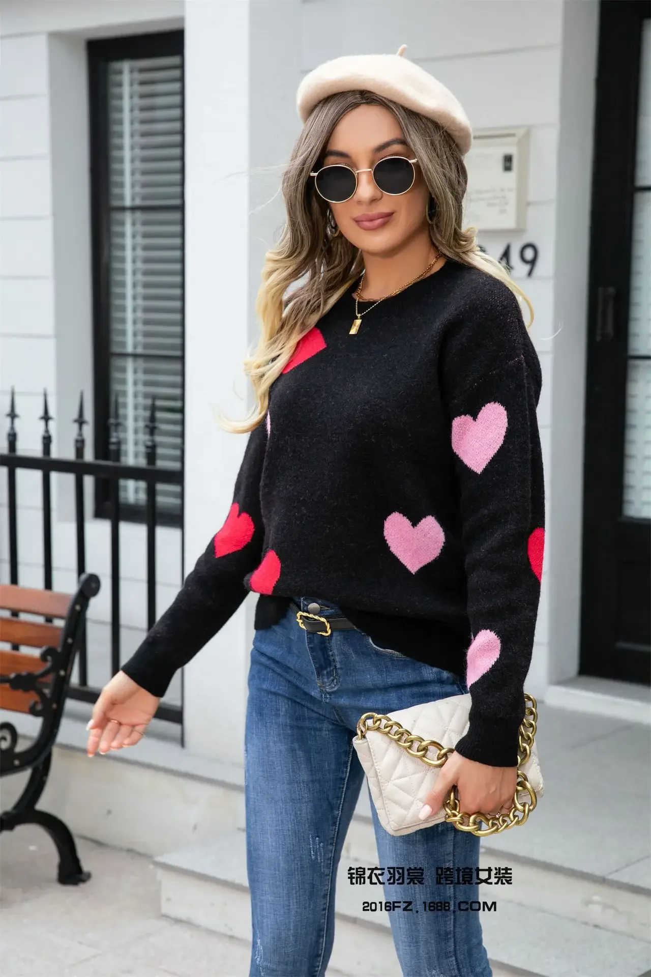 Вязаный пуловер в стиле пэчворк с сердечками женский свободный вязаный свитер