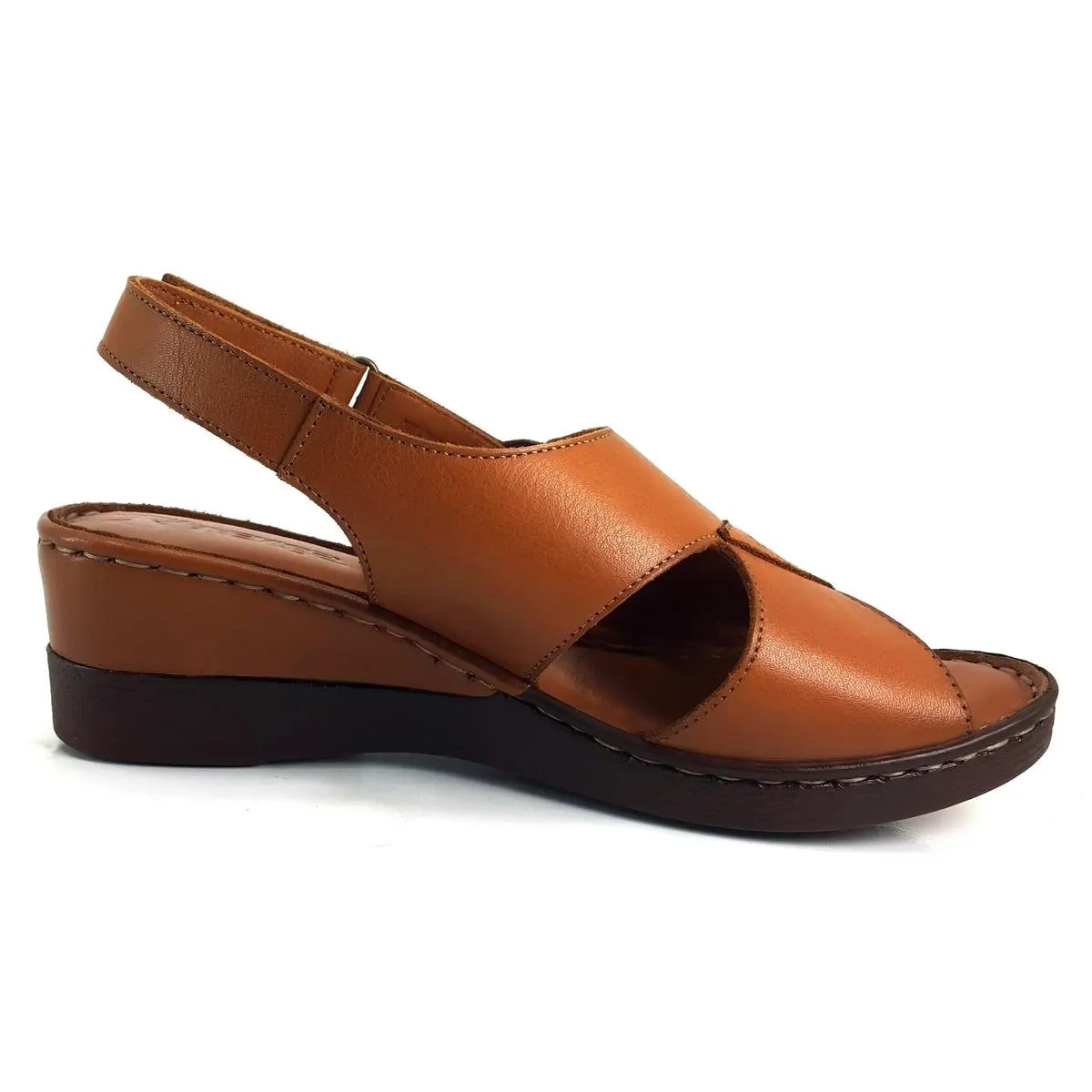 Женские туфли из натуральной кожи новая модель сезона 2024 года