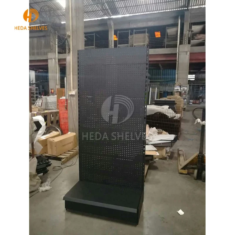 

Стеллаж для инструментов из Саудовской Аравии