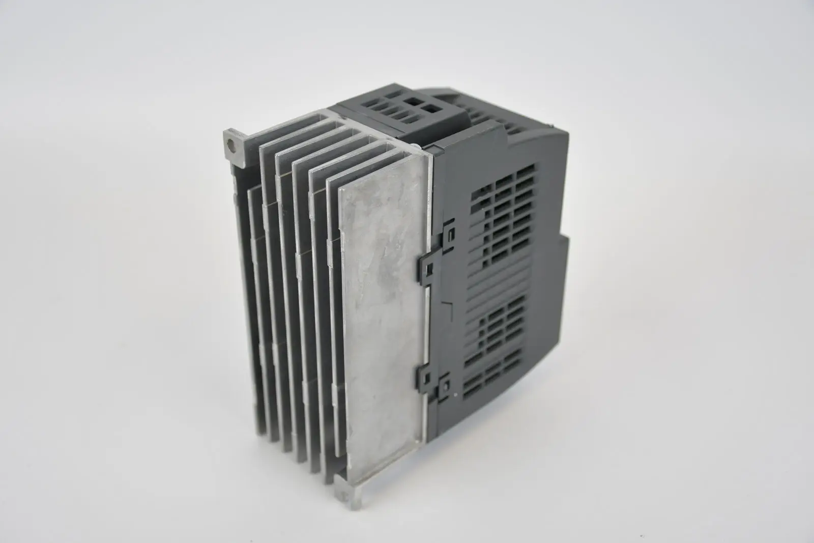 

Fast Delivery High Cutting 6SL3210-5BB17-5BV1 24V 0.75kW Sinamics V20 All IN One Inverter