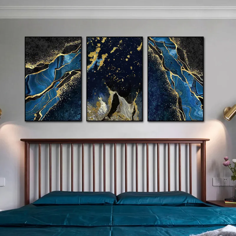 

Скандинавская классическая абстрактная эстетика настенное искусство синие золотые линии море HD масло на холсте плакаты