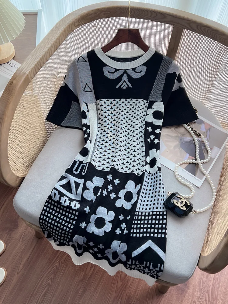 

Женское трикотажное платье с коротким рукавом, повседневное черное трикотажное платье с круглым вырезом и принтом, Новинка лета 2023