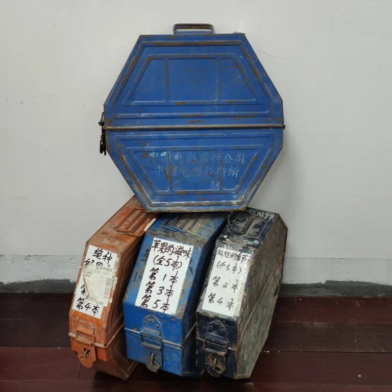 

Ретро старомодные реквизиты для фильмов 35 мм 35 мм копия пленки для фотосъемки восьмиугольный футляр для пленки