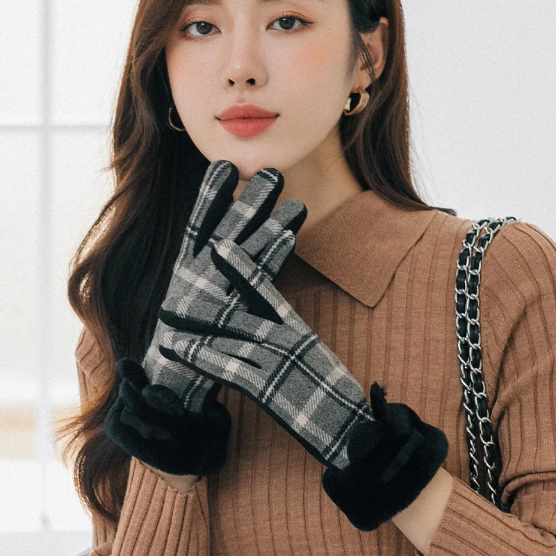 

Fashion Women Gloves Cute Cartoon Cycling Casual Plush Cotton Touch Screen Keep Warm Full Finger Suede Winter Gloves ST2215