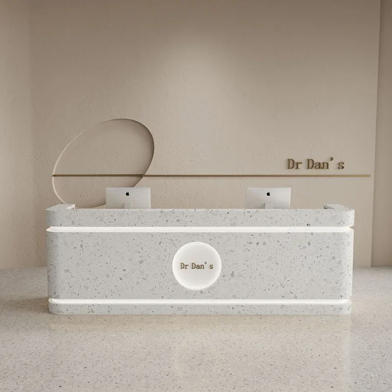 Передние стойки для магазина стойка кассового аппарата регистрации