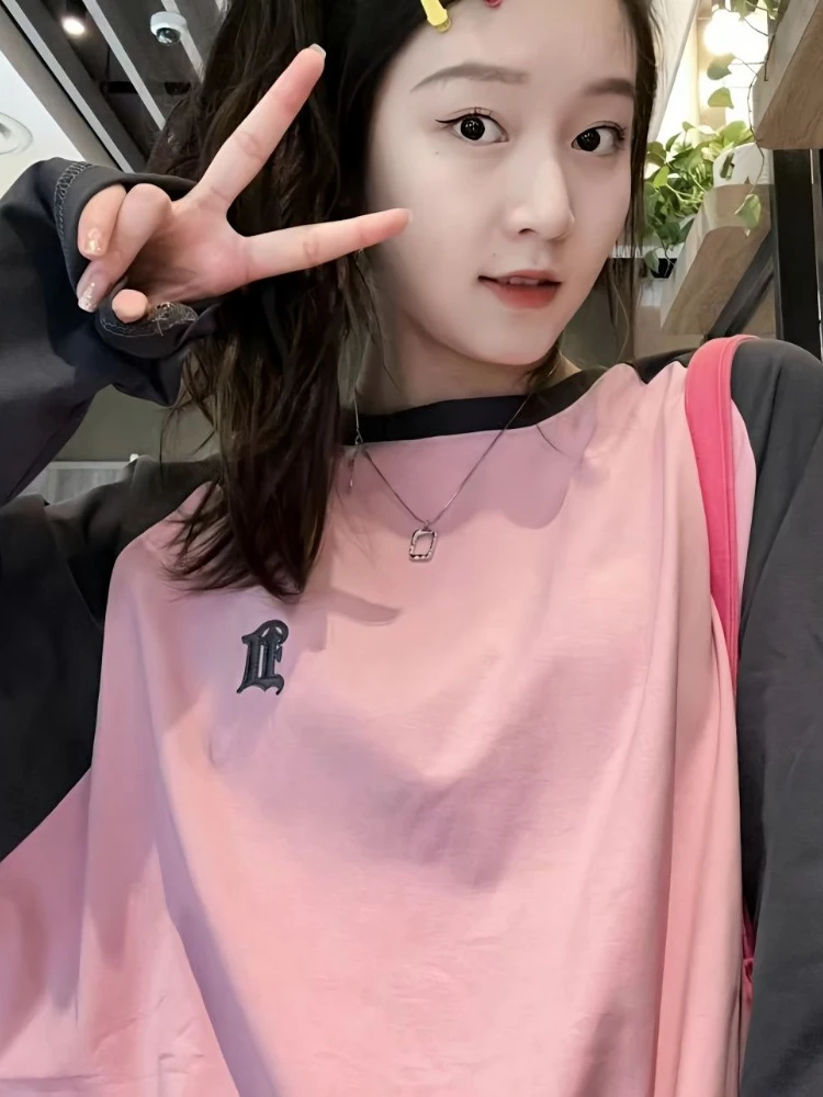 

Худи женское составного кроя с Вышивкой Букв Харадзюку, 2023