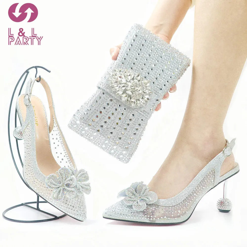

Fashionable Classics Style New Design Women Matching Shoes and Bag Set in Silver Color Pointed Toe Pumps for Christmas Party