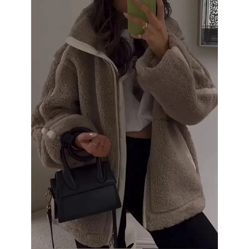 Рисунок 3 - Куртка женская оверсайз с длинным