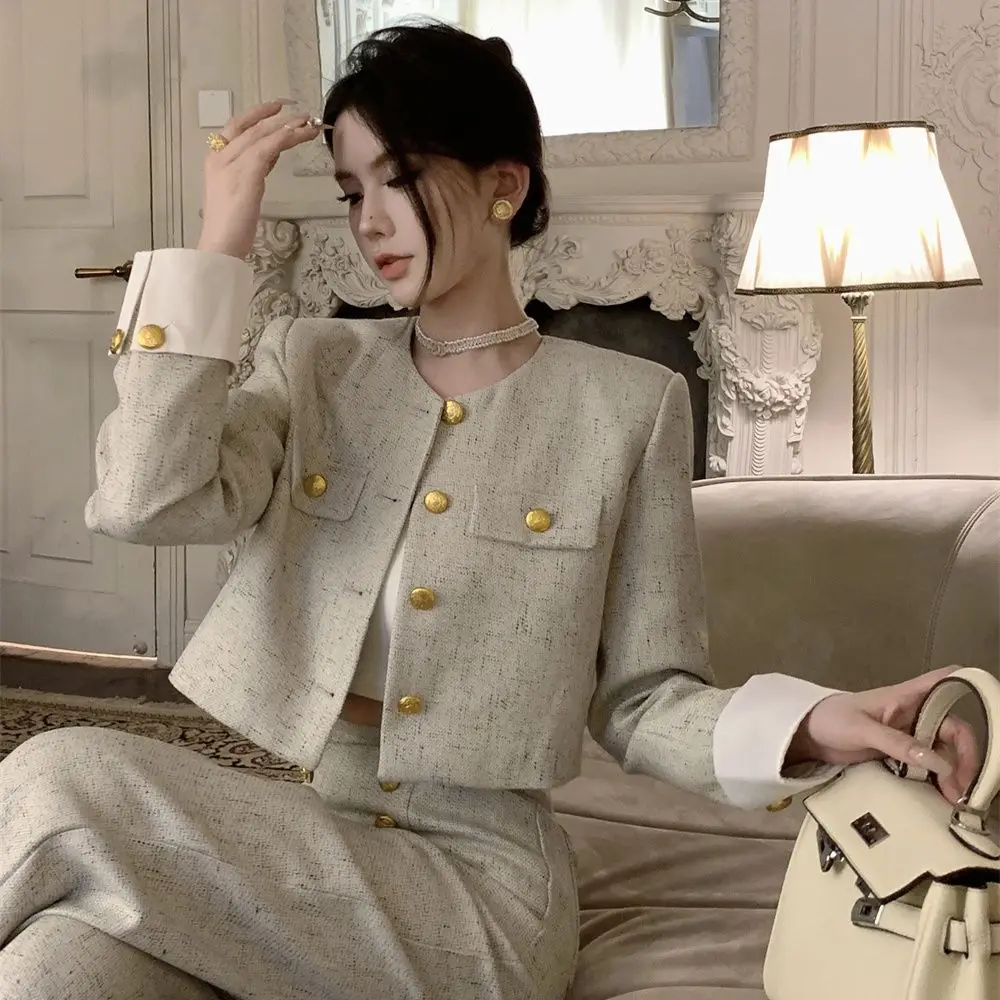Усовершенствованный костюм женская одежда Новинка осени 2024 маленькое