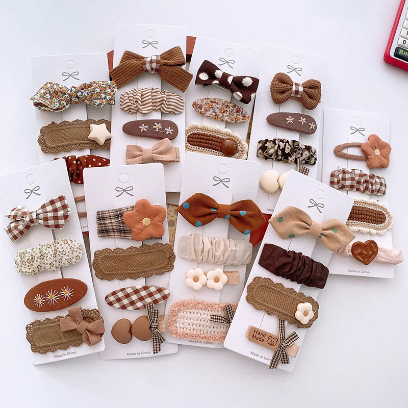 

4Pcs/Set Chocolate Color Hairpins Bowknot Knitting Hair Clips Coffee Color Cartoon Side Clips Kids Headwear Hair Accessories