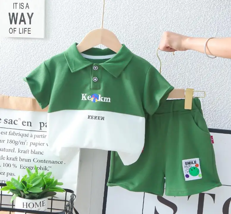 

Летняя одежда для мальчиков, наряды, корейская мода, Детская Лоскутная рубашка с короткими рукавами и шорты с монограммой, спортивные костюмы, детская спортивная одежда
