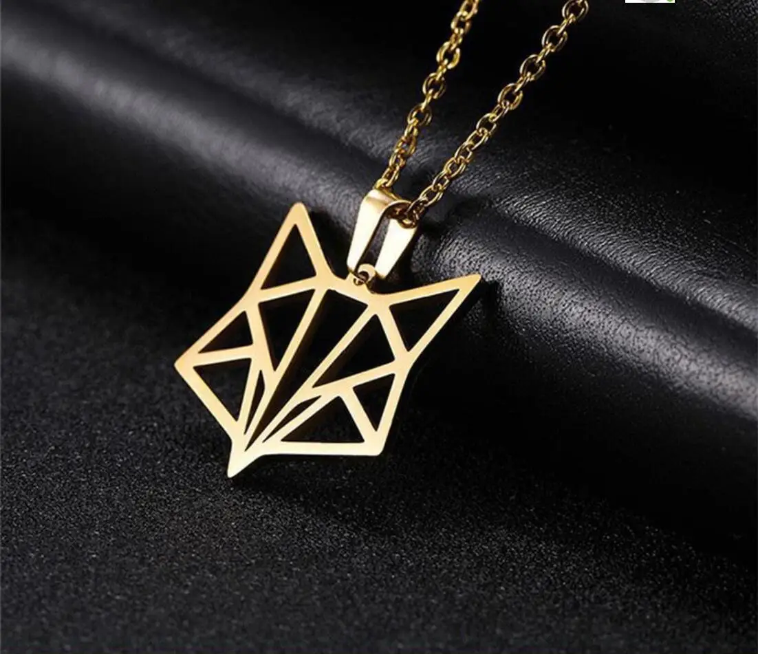 

1PC Stainless Steel Necklace Hollow Fox Head Pendant Choker Necklace for Women Men Animal Fashion Necklaces Jewelry Party F1132