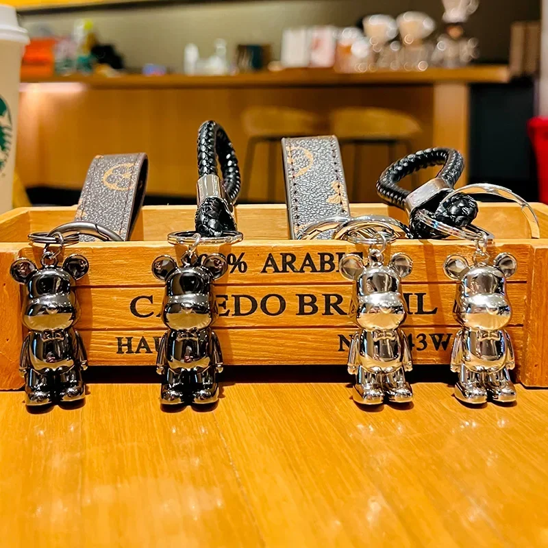

2023 New Creative Zinc Alloy Bear Keychains Exquisite Cute Car Key Ornaments Bag Pendant Cartoon Key Chains Jewelry Gift