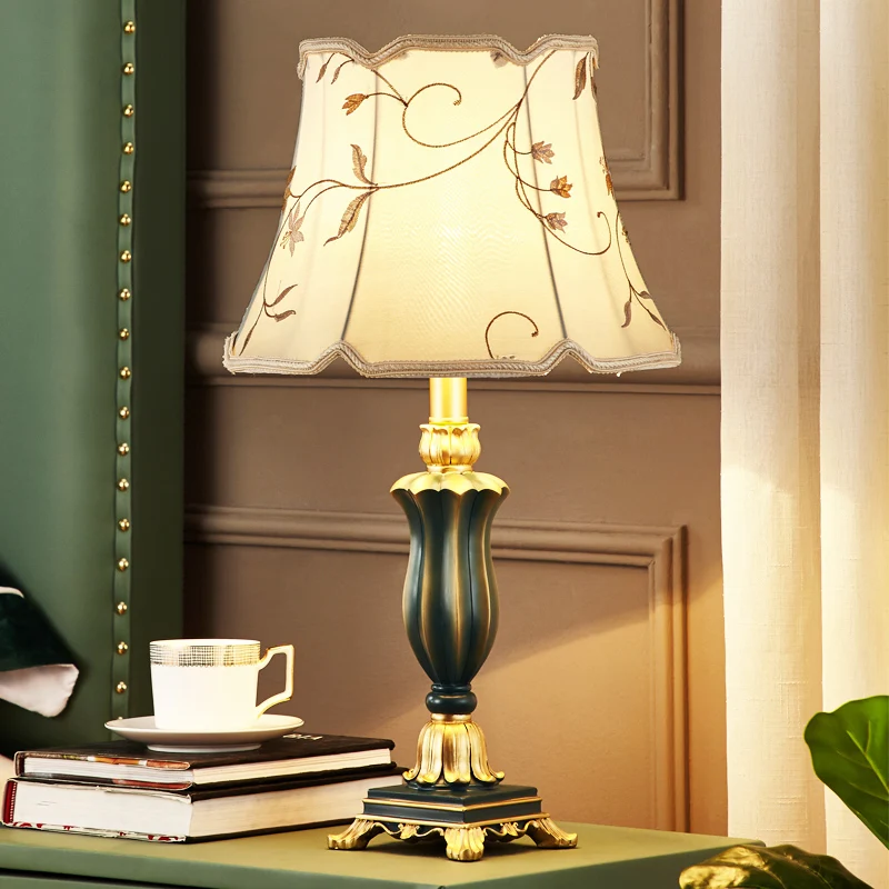 

American Resin Adjustable Table Lamps Vintage Aesthetic Classic Office Table Lamp LED Light Luminaria De Mesa Light Fixture