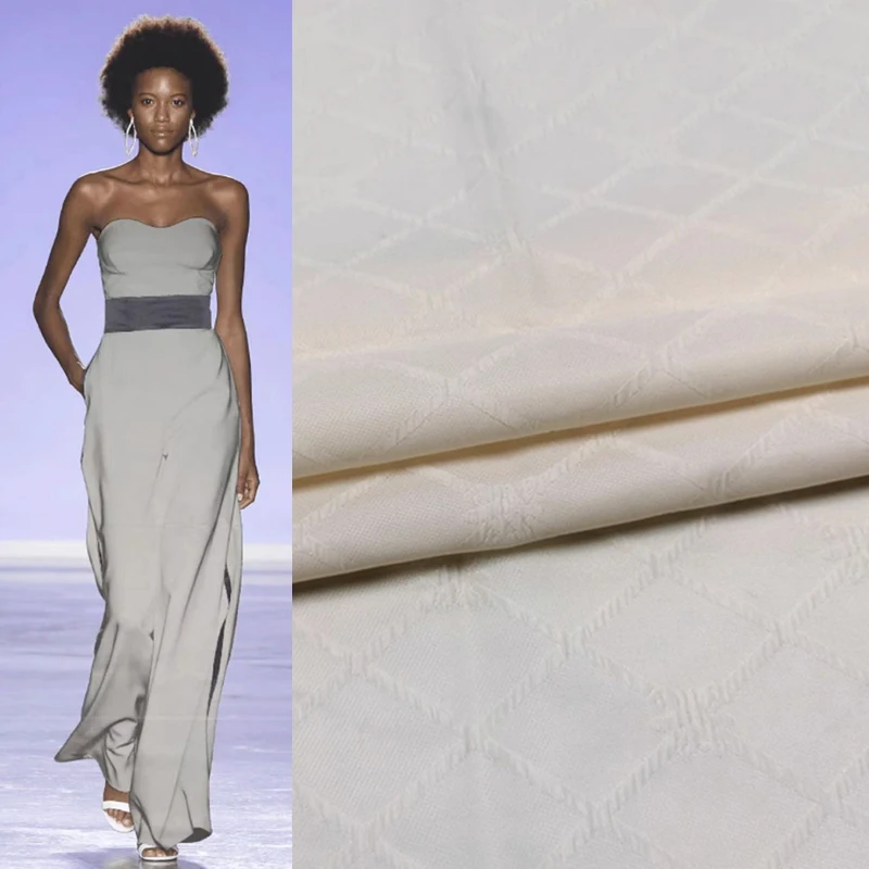 

Solid Plaid Jacquard Thin Transparent Fabric Spring Summer Dress Wedding Dress Cool Fashion Fabric High-end Customization Woven