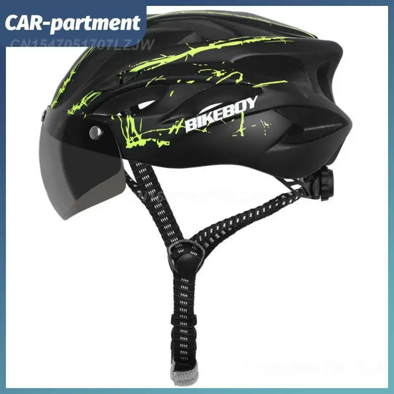 

2021 Cycling Helmet with Goggles Ultralight MTB Bike Helmet Men Women Mountain Road Sport Specialiced Bicycle Helmets Moto Parts