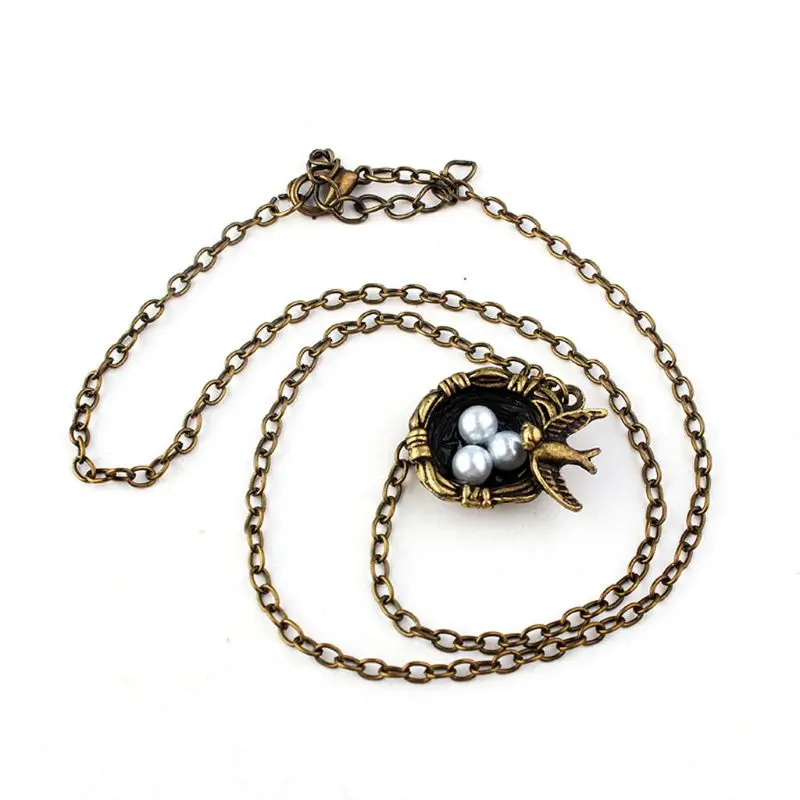 

Antique Bird Nest Necklace with Pearl Bird Eggs Vintage Charm Pendant Necklace Simple Clavicle Chain Fashion Jewelry