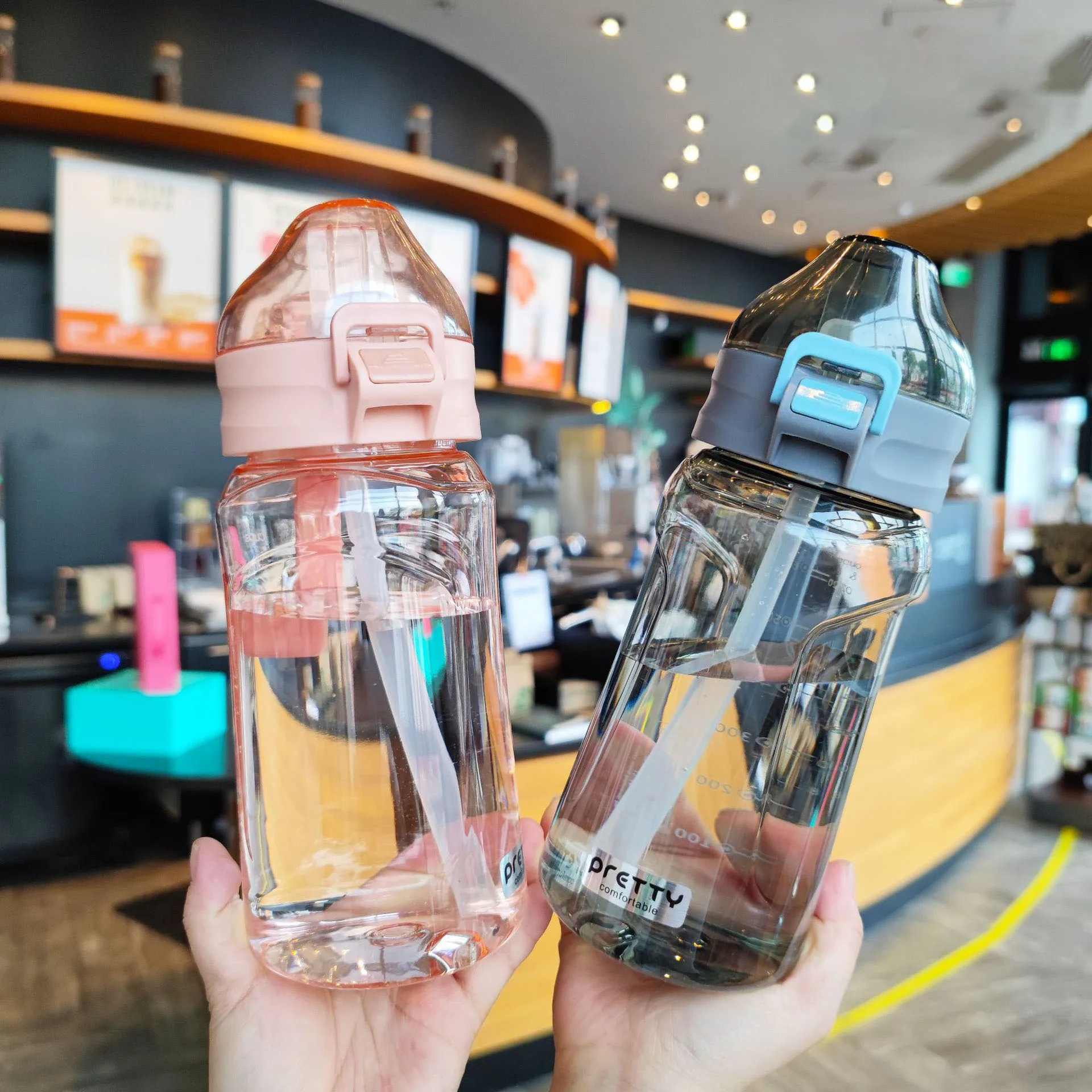 

650ml Duckbill Straw Mug With Locking Buckle Car Outdoor Student Cup Convenient Carry Handle Free Shipping Kids Bottles