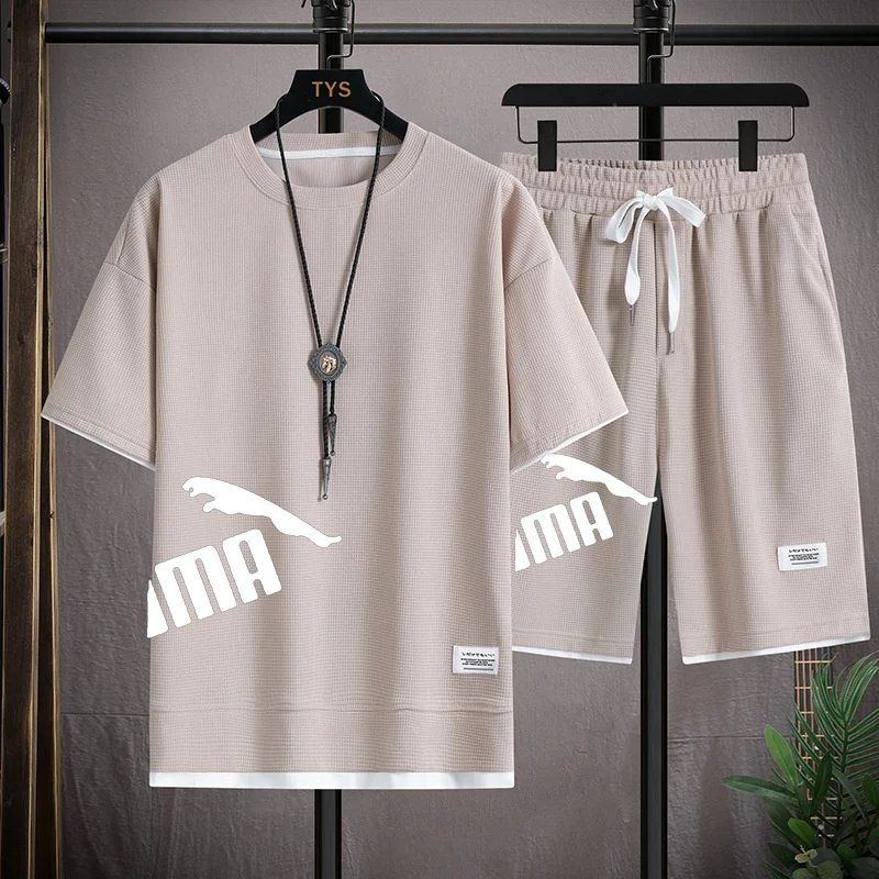 Spring and summer, men's short sleeved T-shirts and shorts, made of waffle material, casual and comfortable, brand new