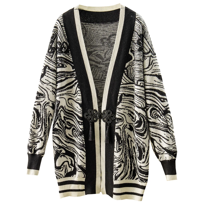 Свитер оверсайз в стиле зебры