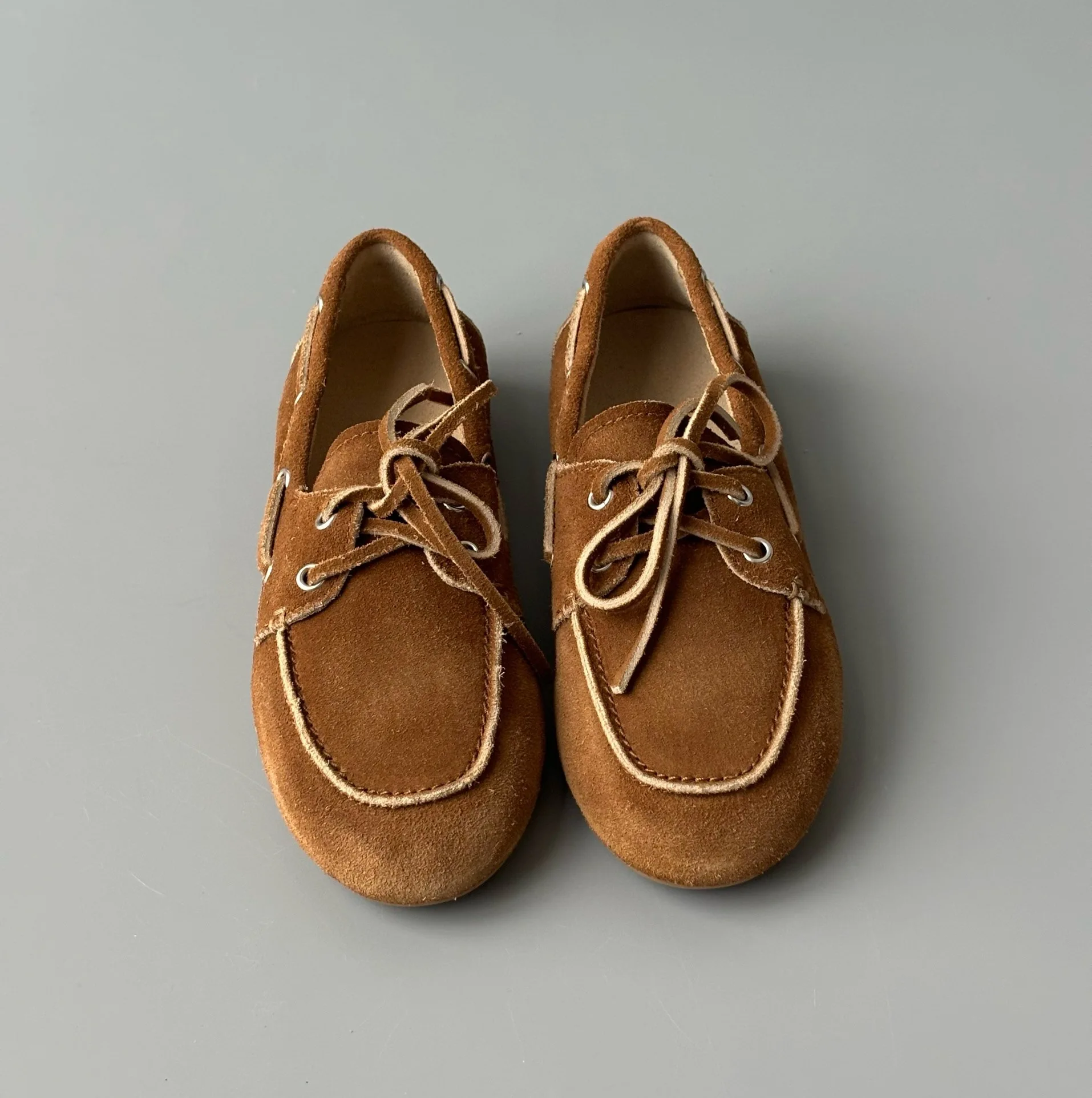 Увязанные французские модные женские элегантные повседневные минималистичные