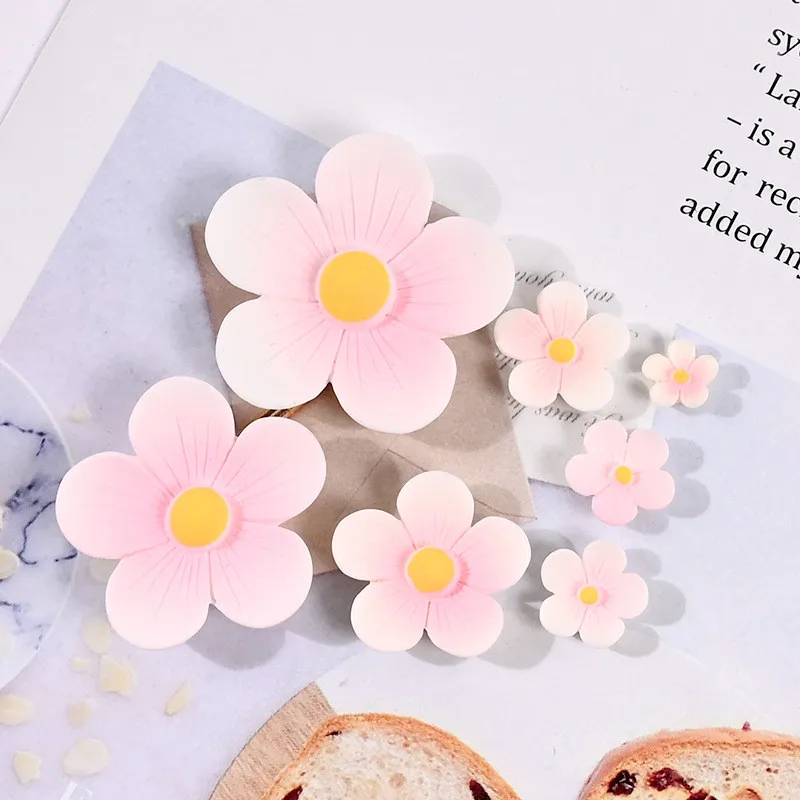 

10pcs New Simulated Cherry Blossom Sakura Flower Flatback Resin Patch DIY Phone Case Hairpin Earrings Charm Craft Making R200