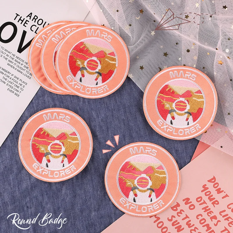 

Круглый значок астронавта, розовые нашивки «сделай сам», термоклейкие тканевые наклейки для детской одежды, аппликация, милые вещи